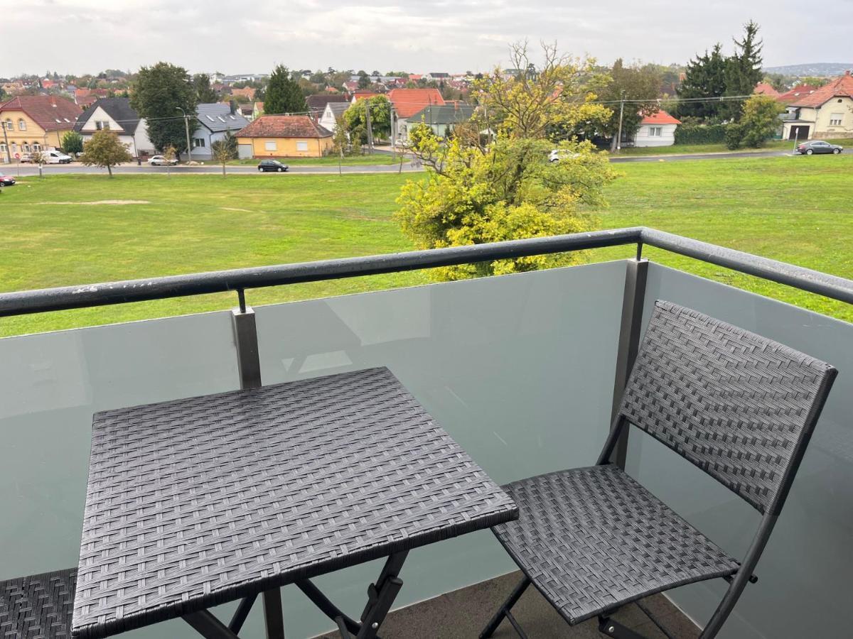 Ciao Lilla Apartman Keszthely Exteriör bild
