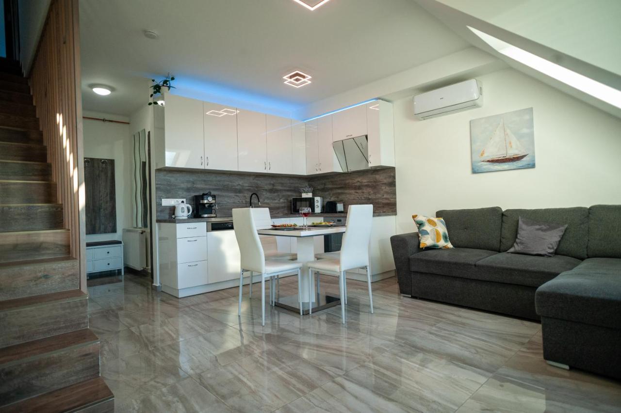 Ciao Lilla Apartman Keszthely Exteriör bild