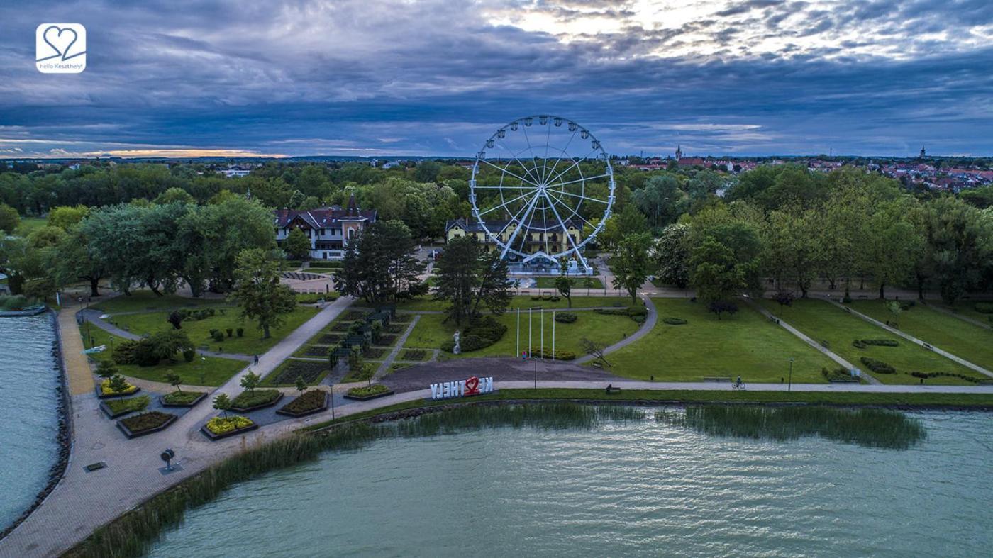 Ciao Lilla Apartman Keszthely Exteriör bild