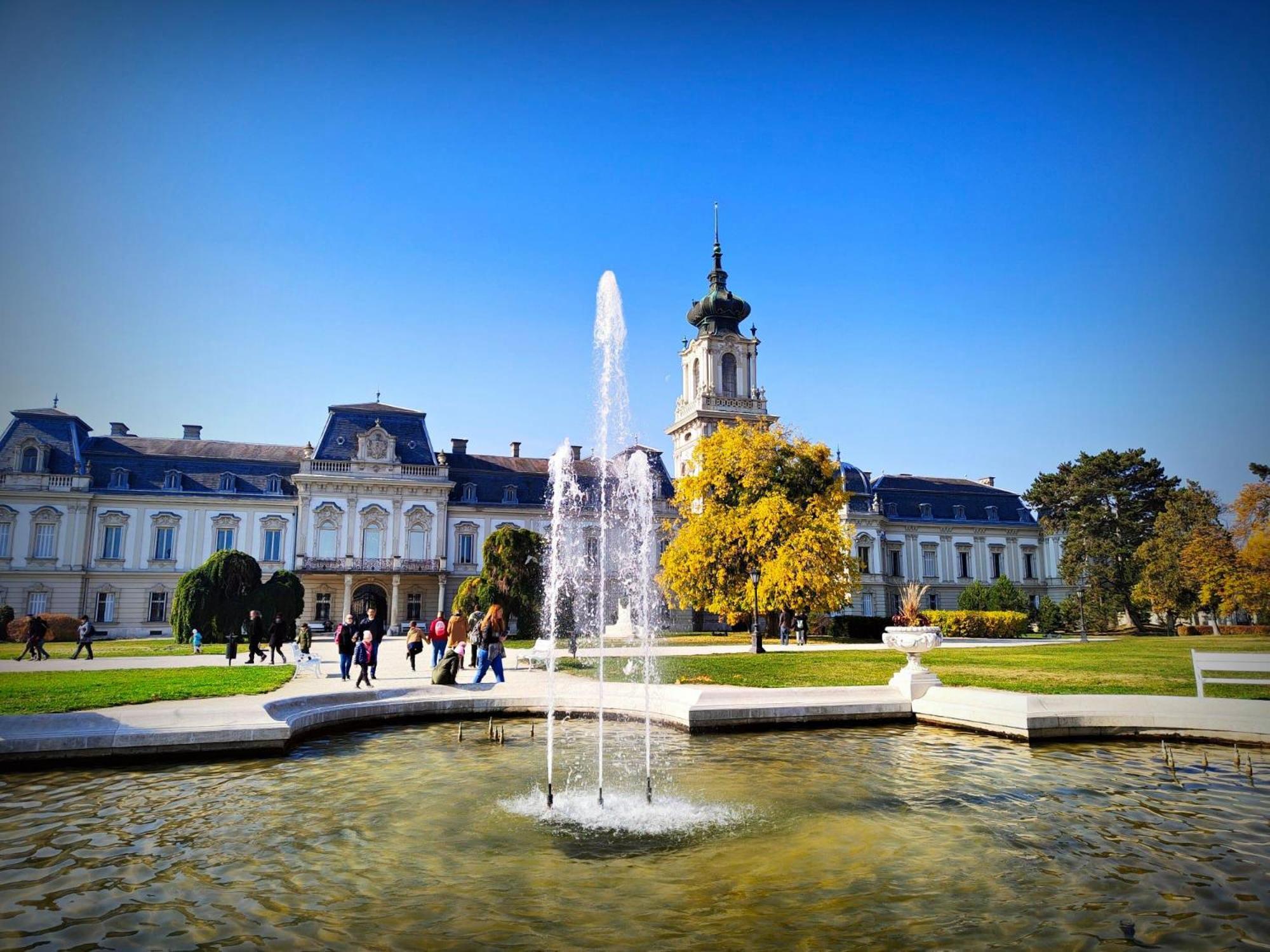 Ciao Lilla Apartman Keszthely Exteriör bild